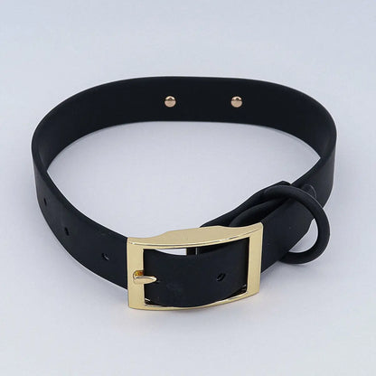 Wasserfestes Biothane Hundehalsband "Baxter" mit Gravur – Name & Telefonnummer – Outdoor – Grün oder Schwarz – S, M, L - Medikratz 